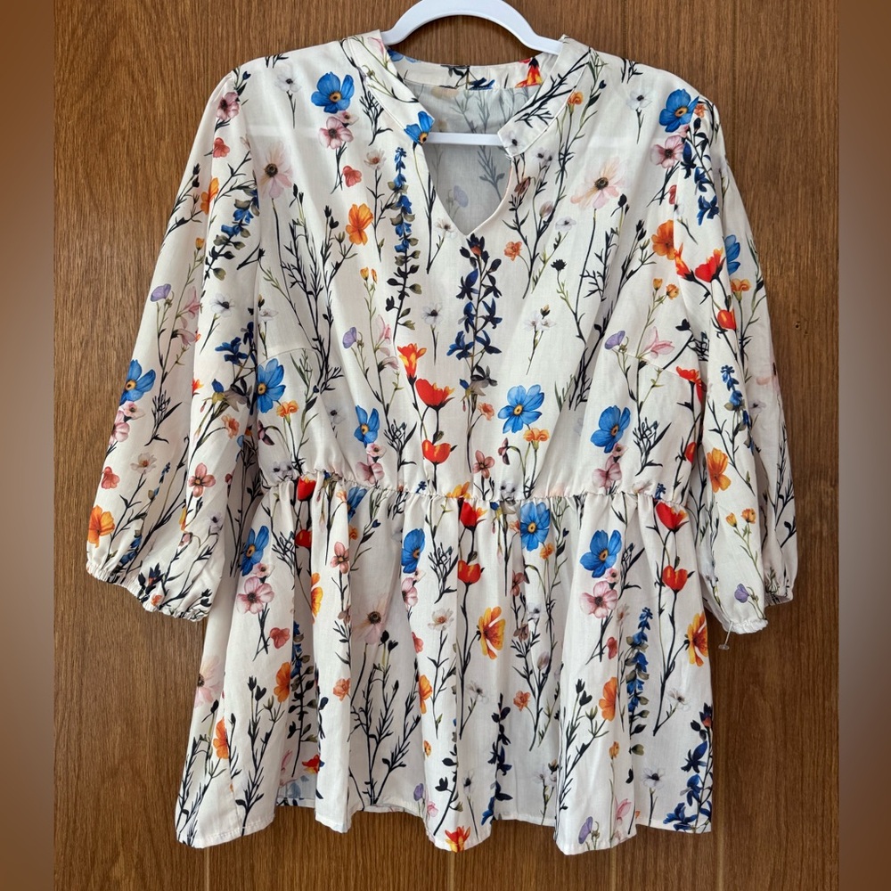 Floral Elegance Women's Blouse